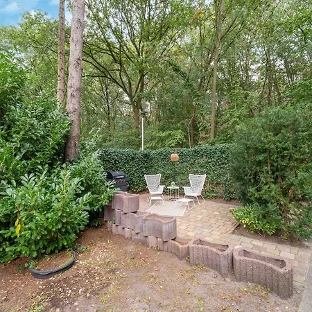 In Gelderland Near Woodlands, Cleaning Included Дом отдыха Hattemerbroek